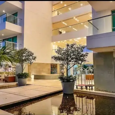 La Boquilla Oceanfront Penthouse *