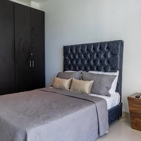 Apartamento La Boquilla Oceanfront Penthouse *