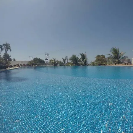 La Boquilla Oceanfront Penthouse Apartment *
